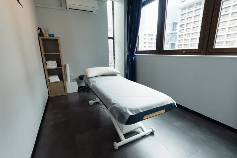 Therapy Room Rental at Mind & Movement Orchard (Palais Renaissance)